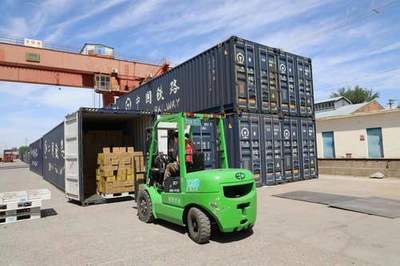 提速新物流 北京至廣州首列時速120公里快速多式聯運班列啟程，助力家具零配件高效流通